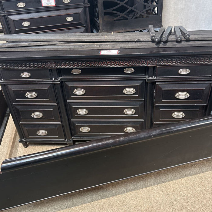Black 12-Drawer A.H Dresser (SKH)