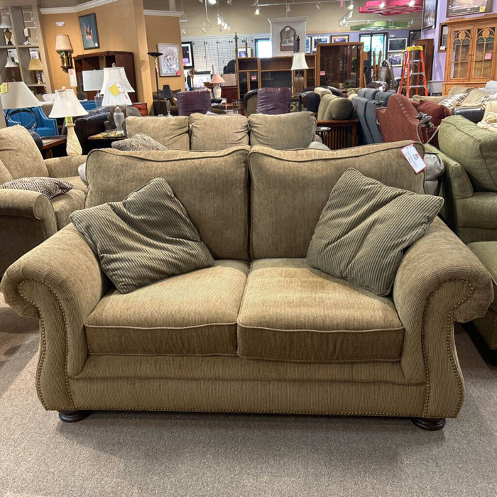 Tan Fabric NH Loveseat + 2 Throws (LKA)