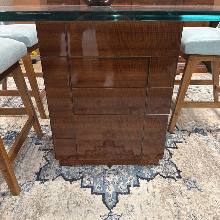 Square GT DR Table + DW Base (BLKK)