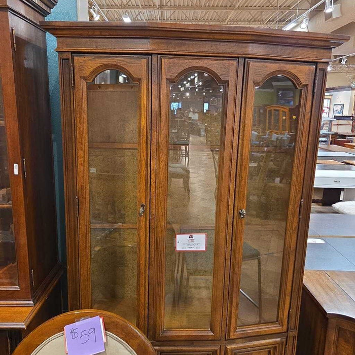 1PC Oak Curio Cabinet (ATH)