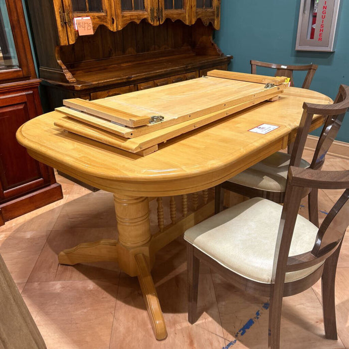 Blonde DR Table (BAI)