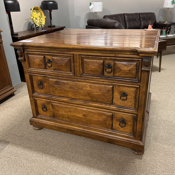 DW Accent 4 Drawer Chest (SAK)