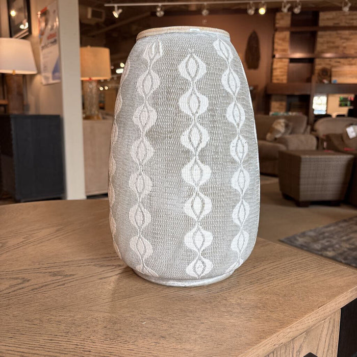 White/Grey Pattern Vase (LS)