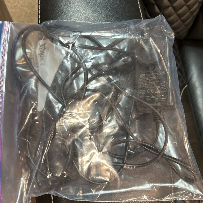 Black Leather Recliner (AMK)