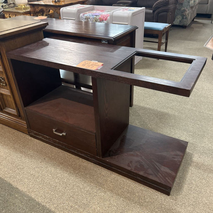 DW Side Table Missing Glass (LS)