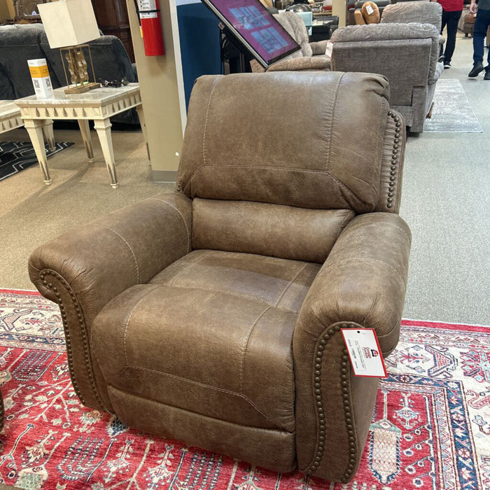 913 Recliner (SAK)