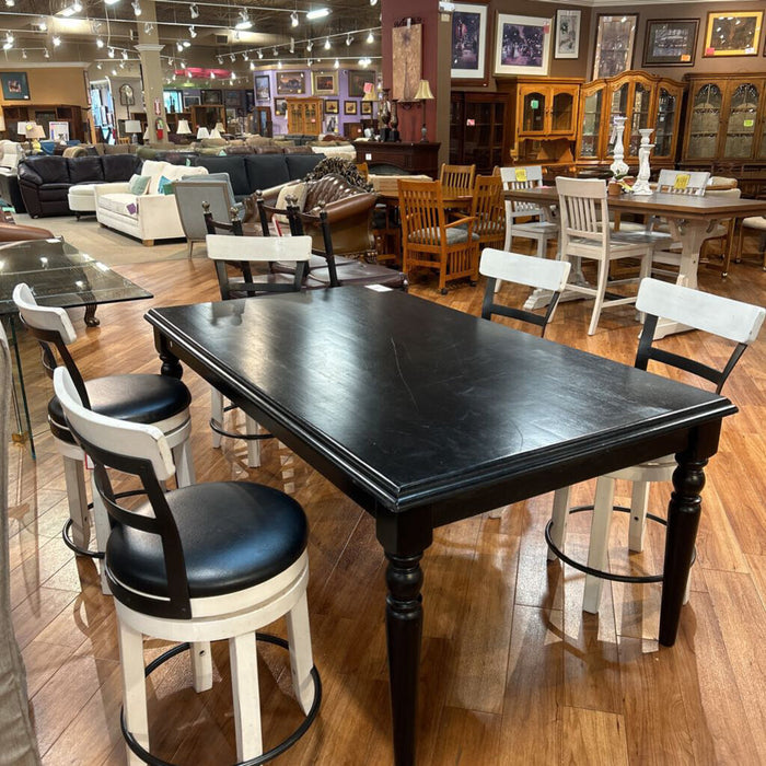 Set of 5 White/Black Barstools (SLH)