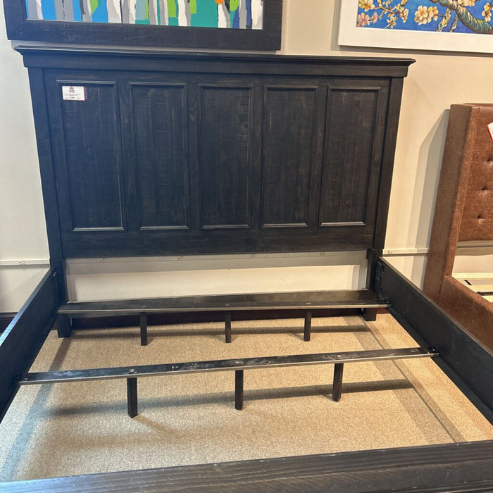 DW King Bed Frame (SAK)