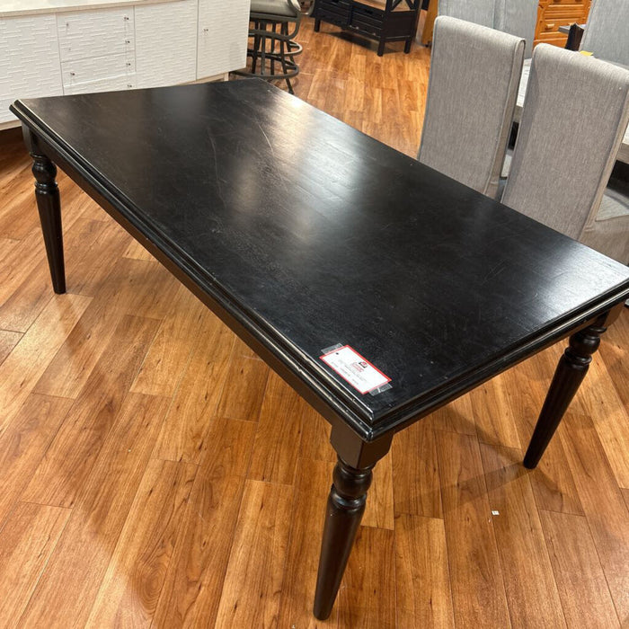 DW Dining Table (ALK)