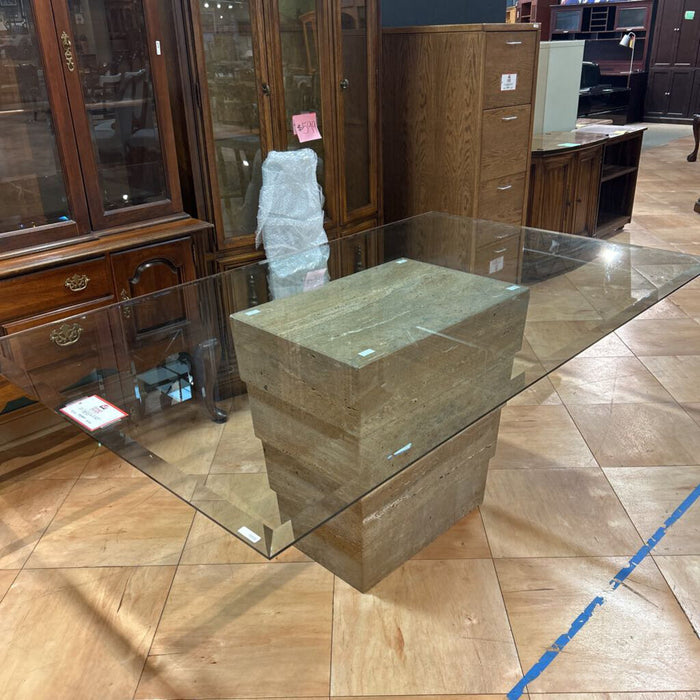 Stone Base GT Table + Chairs (ALK)