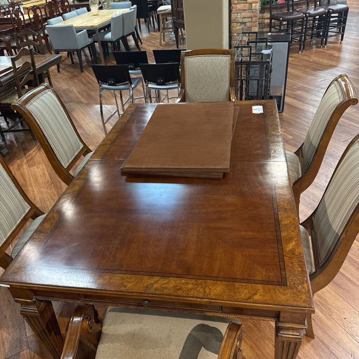 DW Ornate DR Table + 6 Fabric Chairs (SKH)