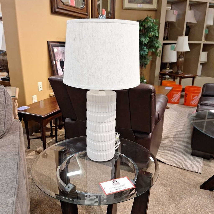 White Glass Table Lamp (SK)