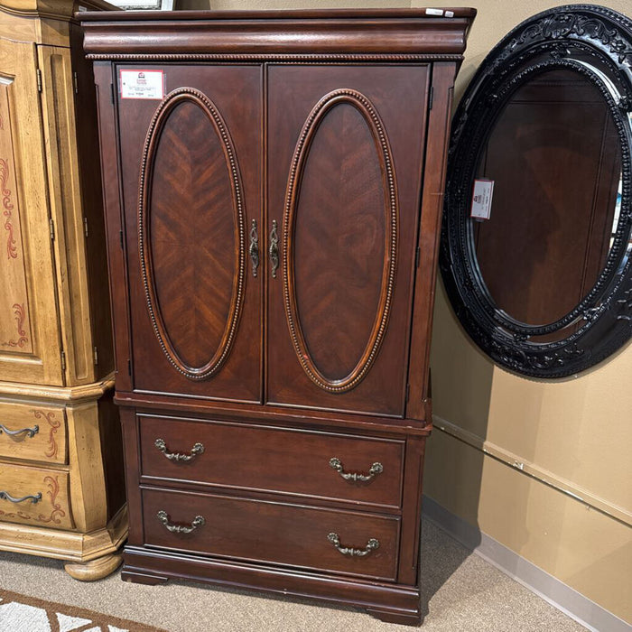 DW 2pc Clothing Armoire (AMK)