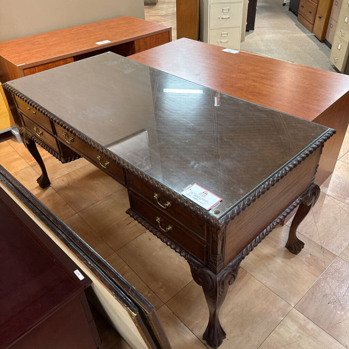 DW Ornate GT Bankers Desk (IAK)