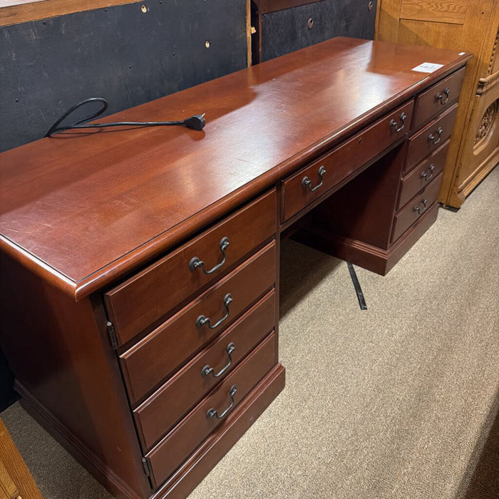 DW Cherry Credenza (LCK)