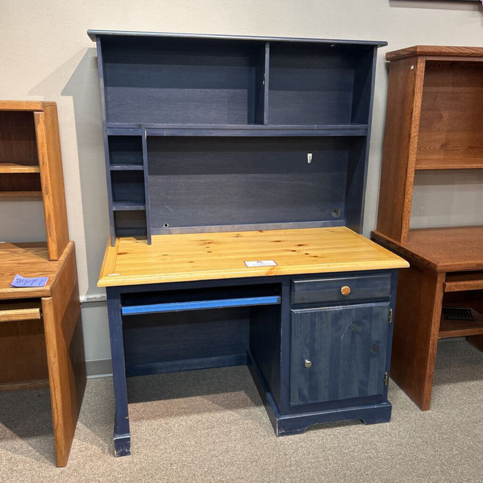 Blonde + Black 2 Piece Desk (BAH)
