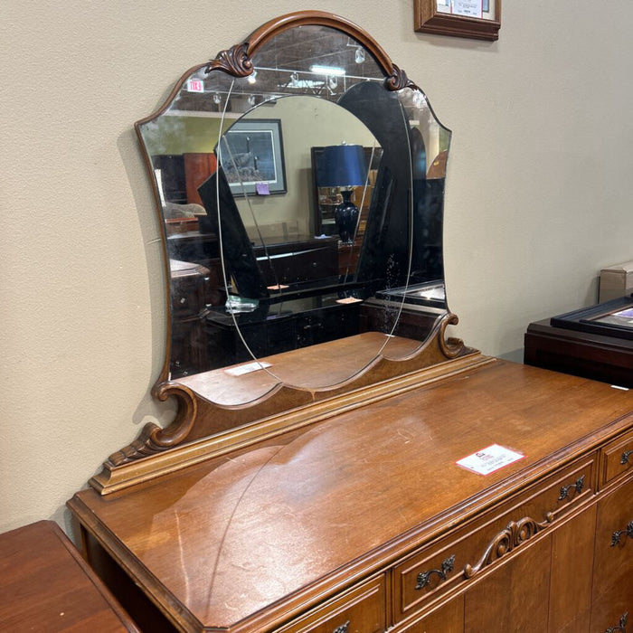 DW Antique Long Dresser + Mirror (LSH)