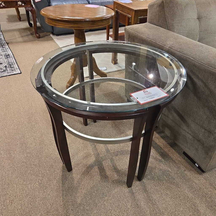 DW + Silver Rounded GT End Table (SK)