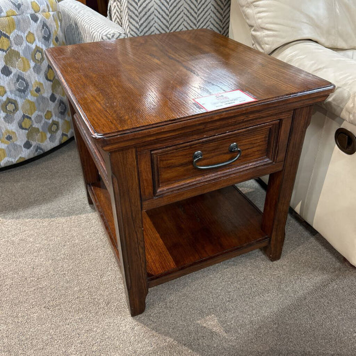 DW 1 Drawer End Table (BHA)