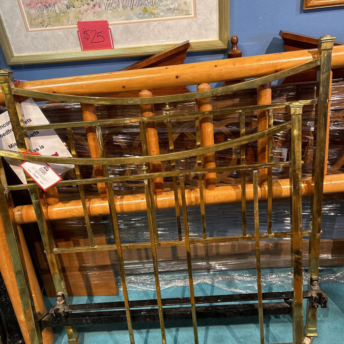 Brass Metal Twin Bed (SK)