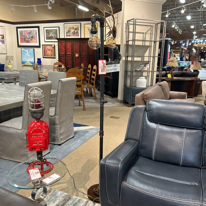 Two Bulb Metal Pipe Floor Lamp (SMH)