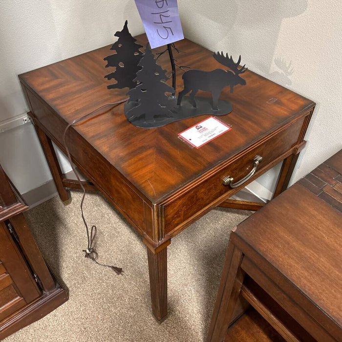 Square DW End Table (SH)