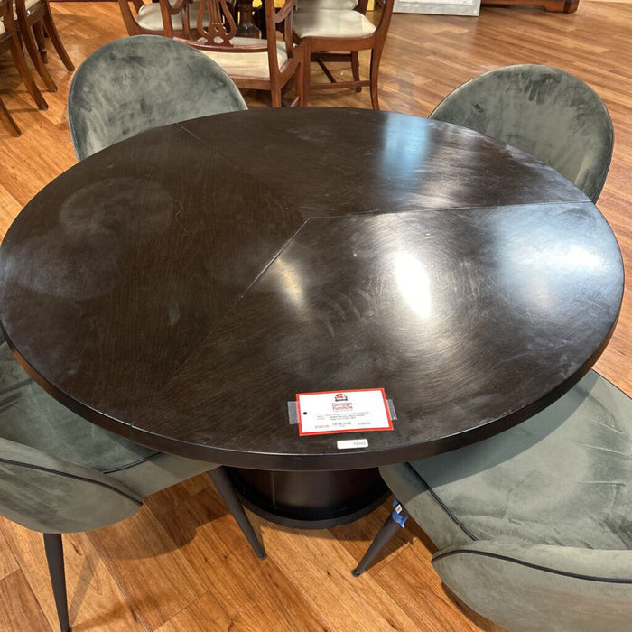 Skovby Black Round Table + 4 Chairs (IIH)