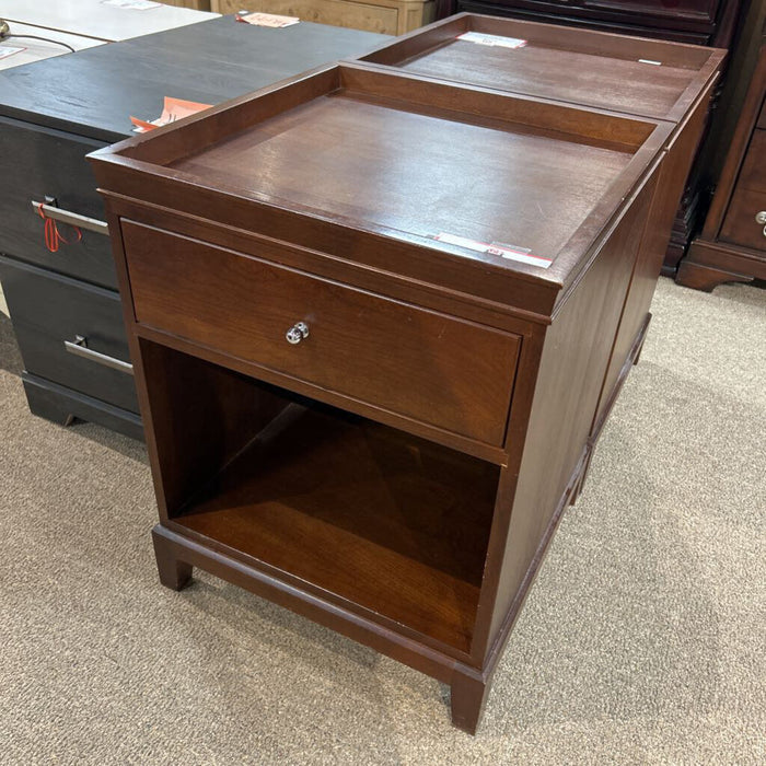 DW 1 Drawer + Cubby Nightstand (BTK)