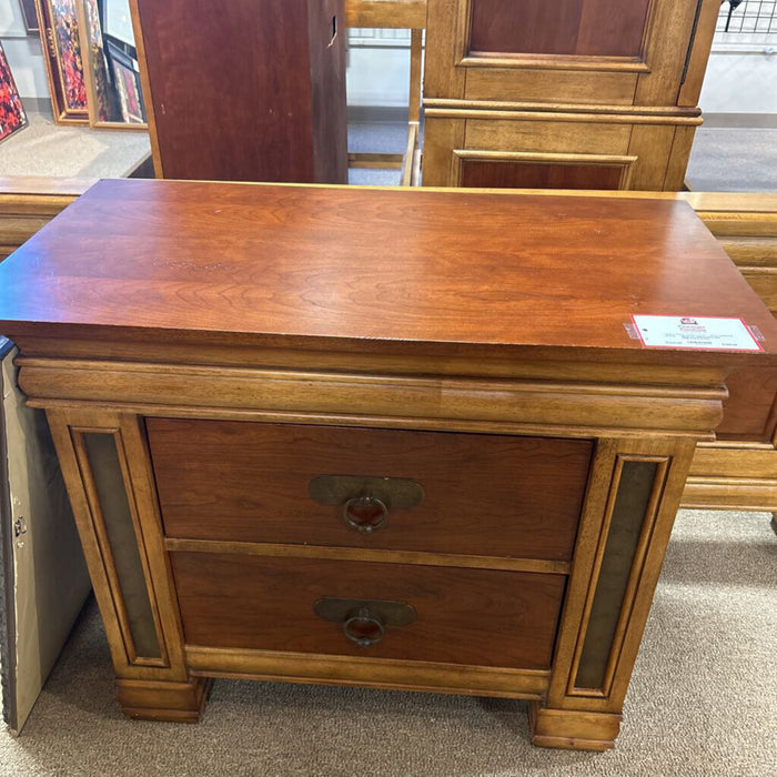 Dick Idol Nightstand (LCK)