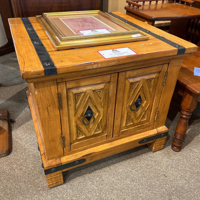 Oak + Metal Accent End Table (MI)