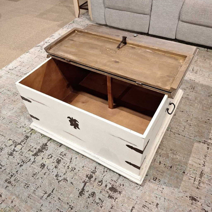 White Rustic Storage Sq Coffee Tbl(LTK)