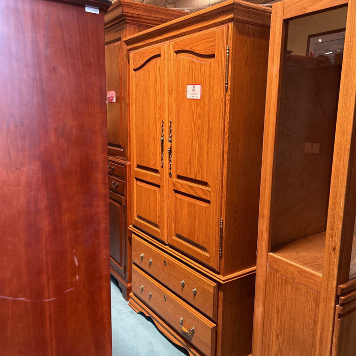2 Door 2 Drawer Oak Wardrobe TV Armoire (BAH)