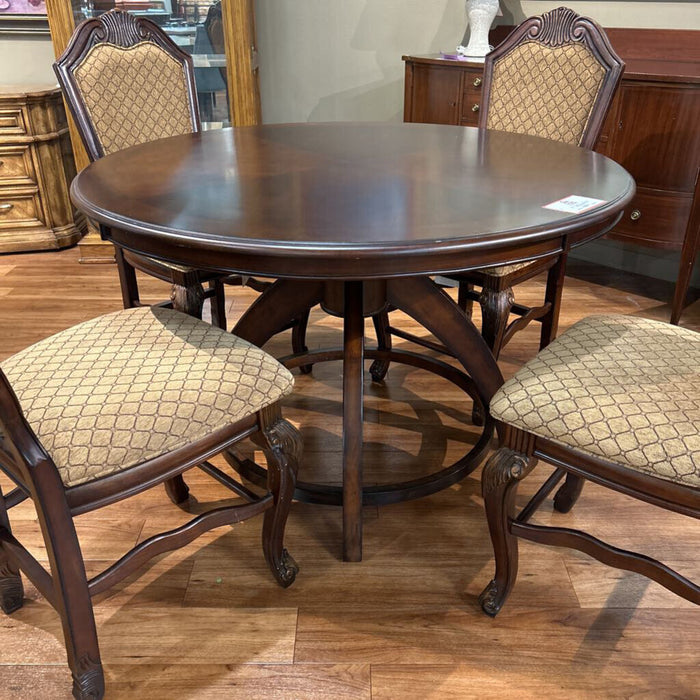 DW Round Dining Table W/ 4 Chairs (KLH)