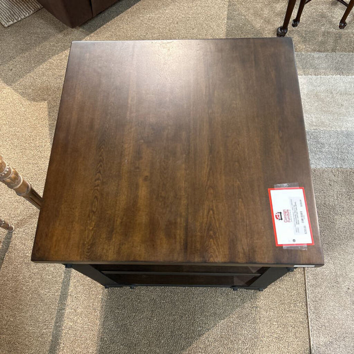 2 Tier Metal + DW End Table (BAH)