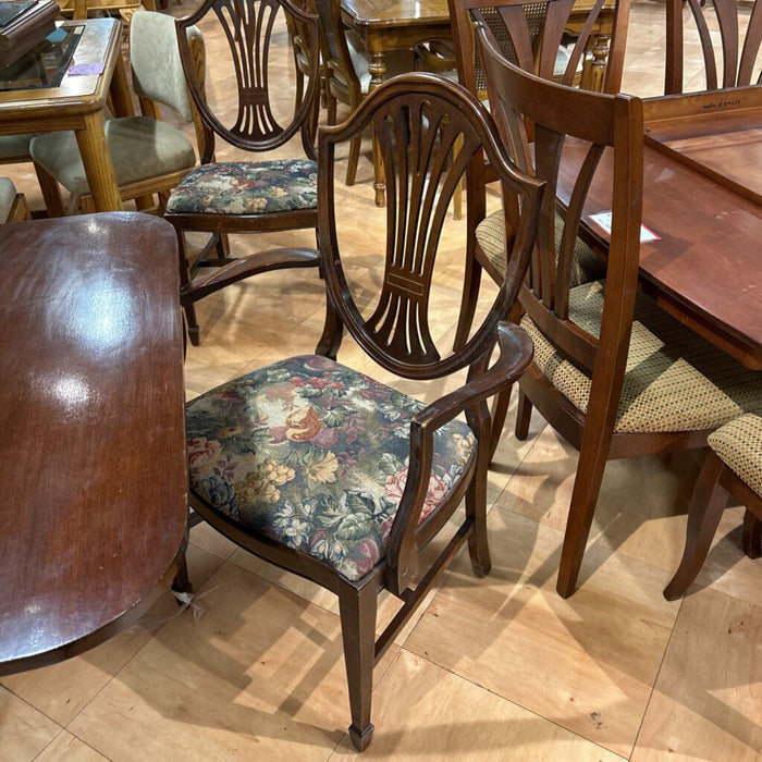 Cherry DW Table + 8 Chairs (ALK)