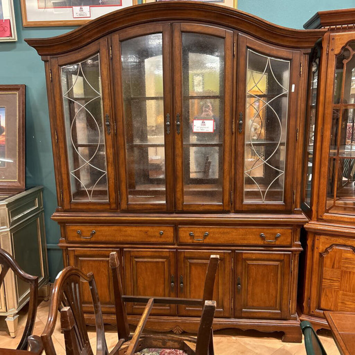 DW 2 Piece Hutch (LKA)