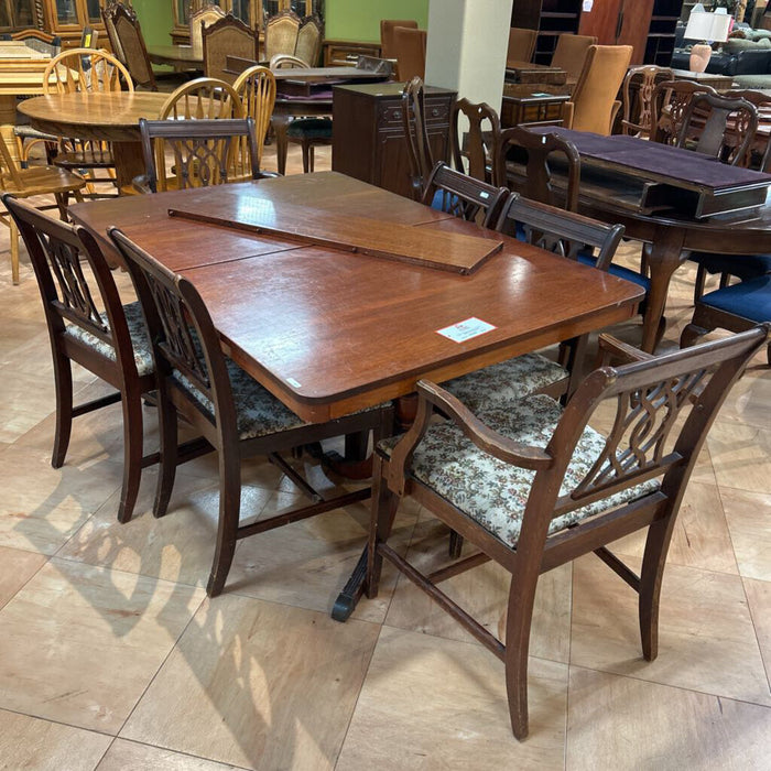 DW DR Table Antique + 6 Chairs (BTK)