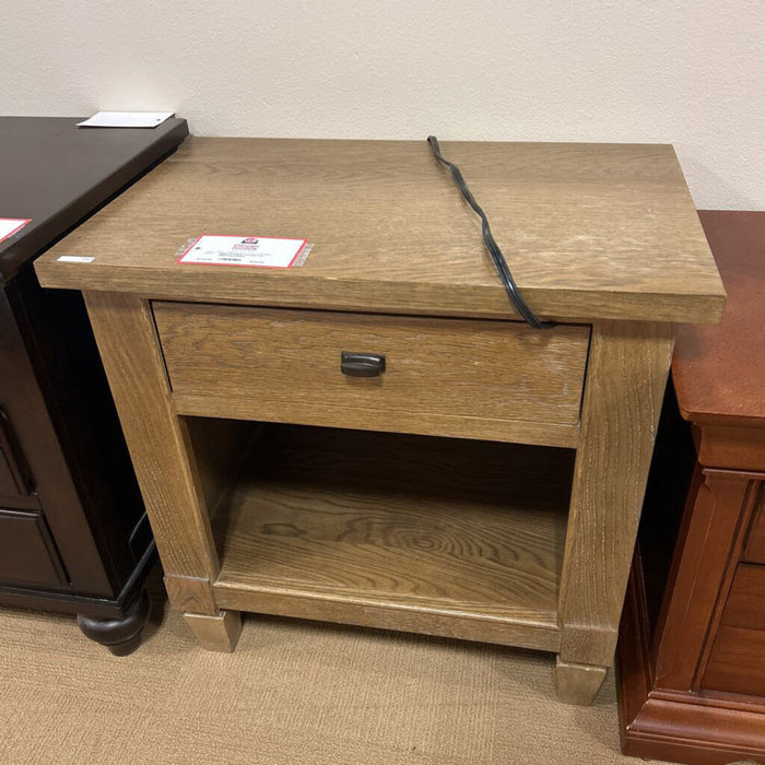 1 Drawer LW Nightstand (BAH)