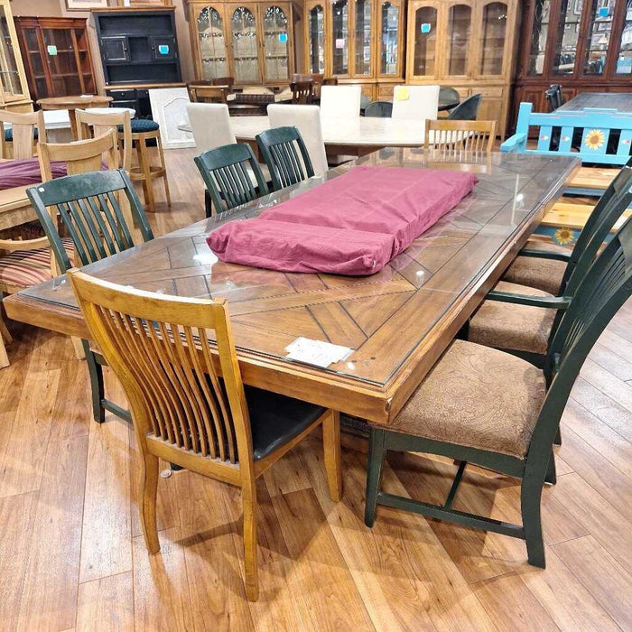 Ornate Pedestal DR Table + GT + Leaf (ASHH)