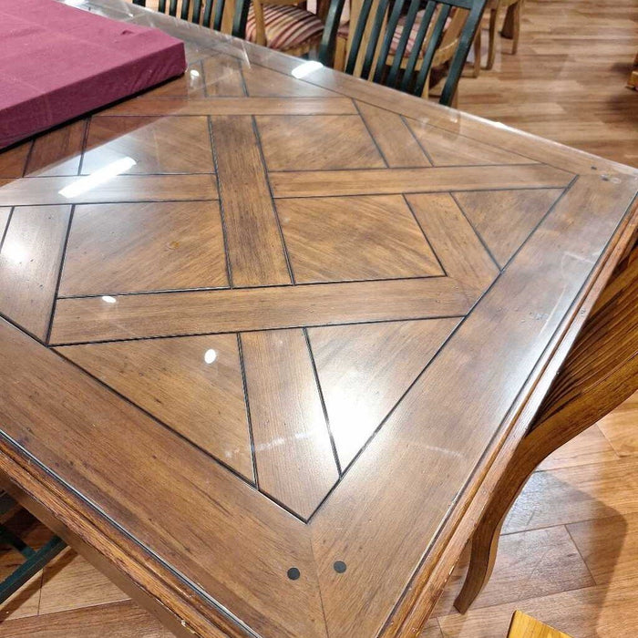 Ornate Pedestal DR Table + GT + Leaf (ASHH)