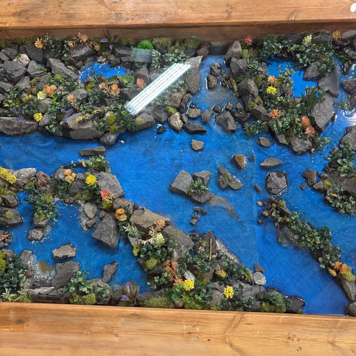 River Scene Pine Wood Table (BLMH)