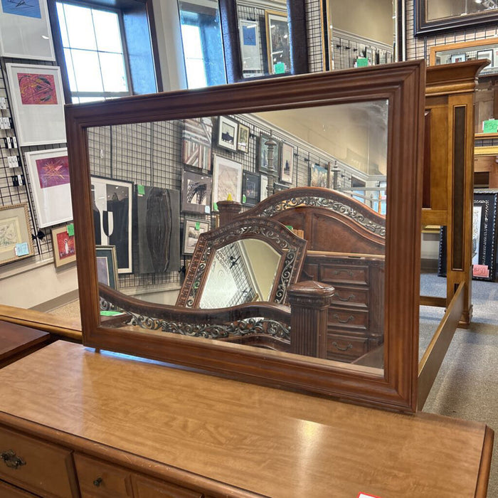 8 Drawer Oak Long Dresser + Mirror (BTK)