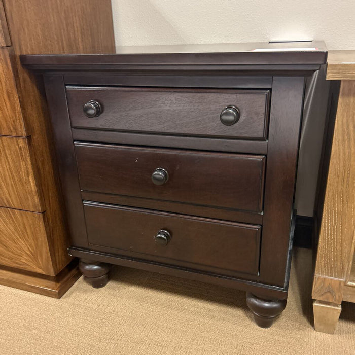 DW Nightstand (BHA)