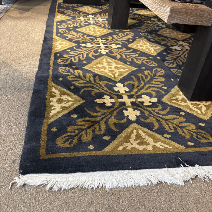 Black + Brown 8 x 11 Ornate Rug (SAK)