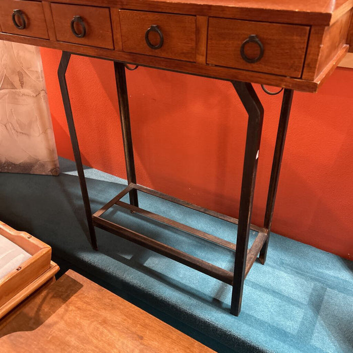 Vanity + Metal Base (SK)