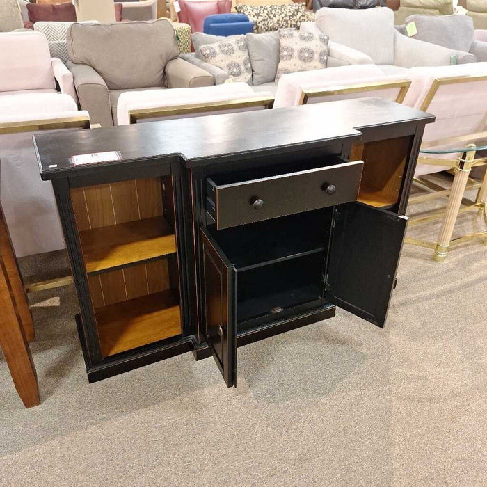 Black Entertainment Center (CTH)