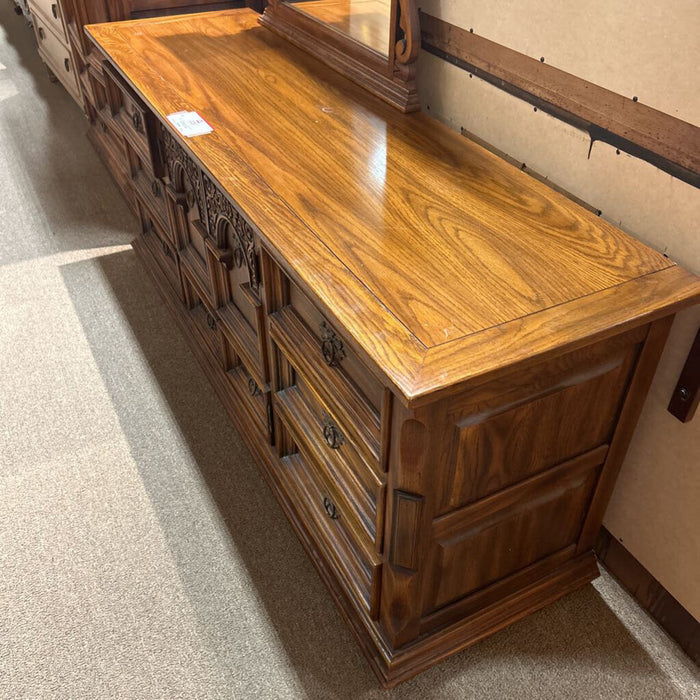 Wood Carved Dresser W/ Mirror (AMK)