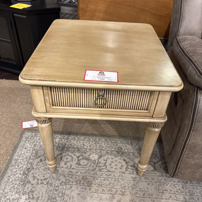 Drexel Heritage Grey End Table (BHA)