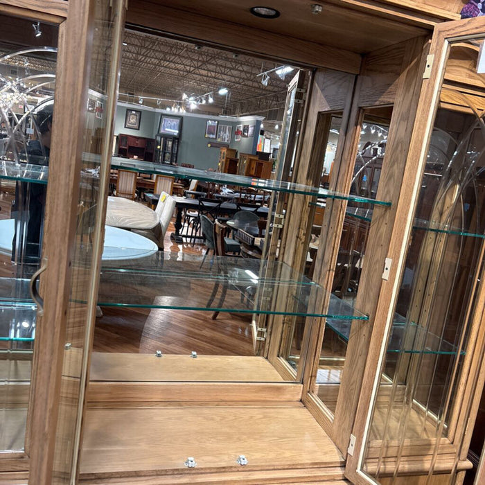 2PC Blonde Fluted Hutch (SKH)