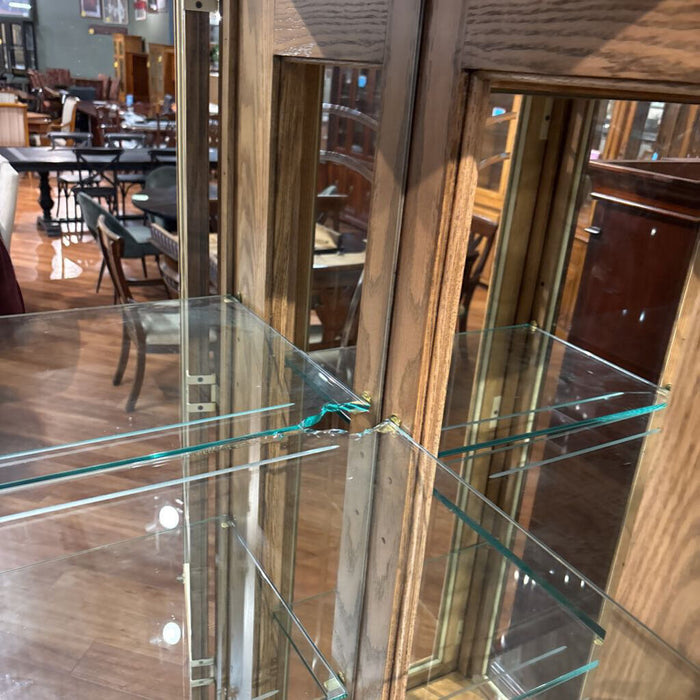 2PC Blonde Fluted Hutch (SKH)